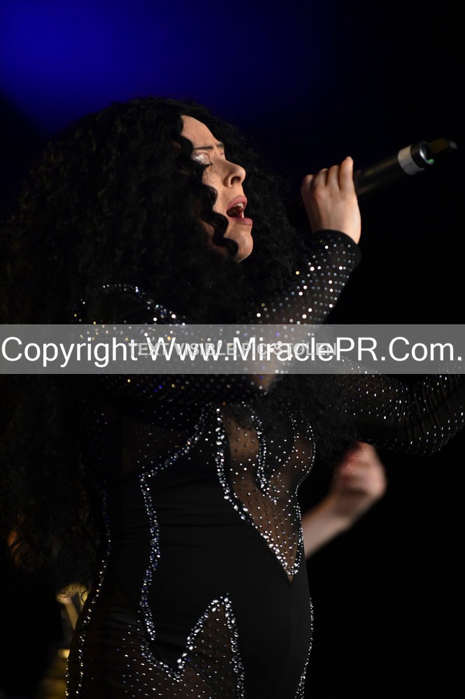 SH4_6331 - The Cher Experience