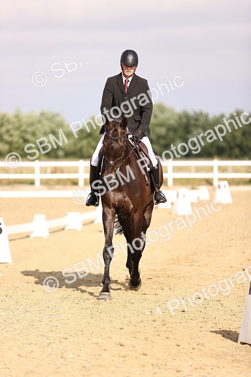 SBM_008449 - Novice 5 - 08.30-9.33