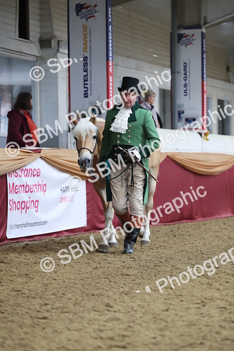 SBM_10763 - Class 103 IH Costume