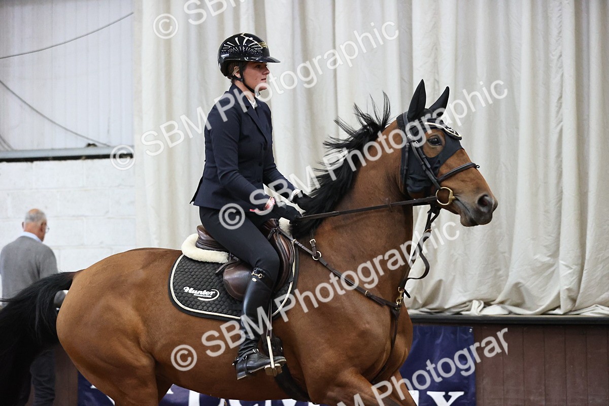 SBM_007506 - Class 19 - Senior Newcomers 1.10m