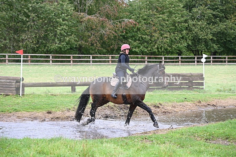 WJ6_3087 - Time at Photographer 11:01 to 11:20