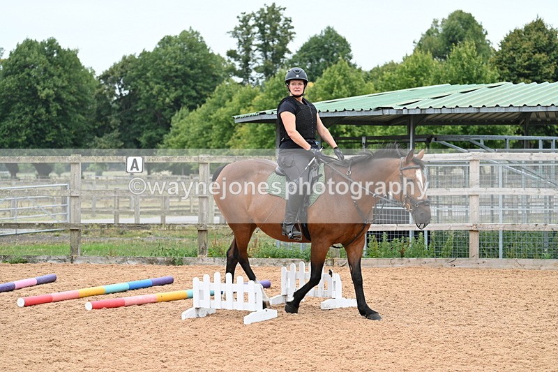 WJ7_8302 - Poles 11:00am