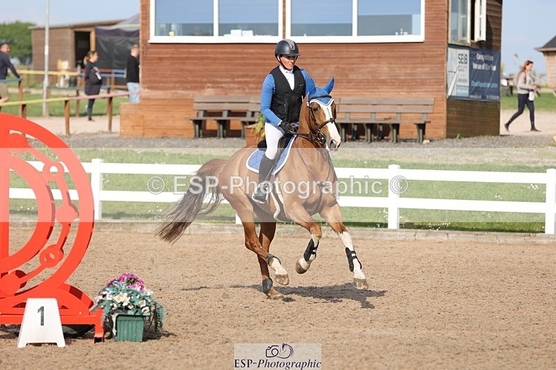 250509-173716-09366 - Cls 24 Snr Newcomers