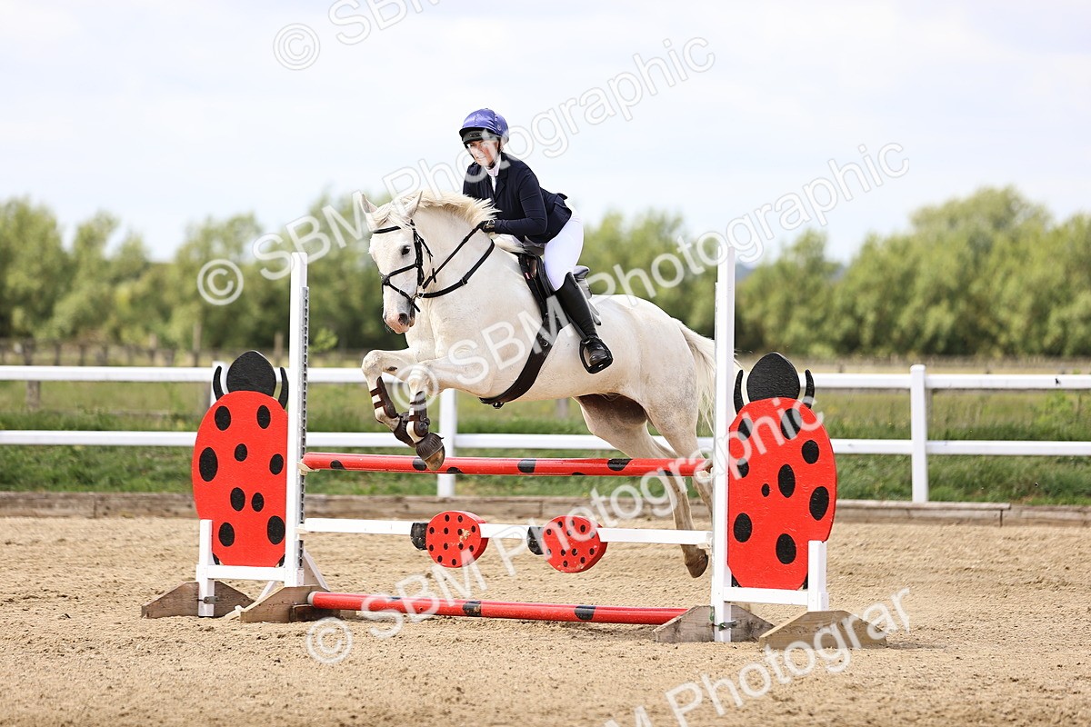 SBM_008080 - Class 3 - 90cm showjumping