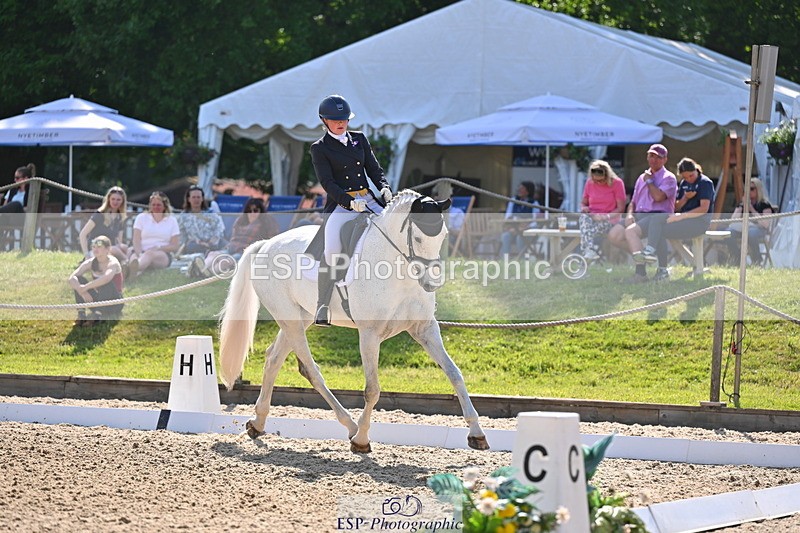 250523A-163335-08285 - A-065-Beatrice.Montgomerie-JAG.WOMANIZER.LADY