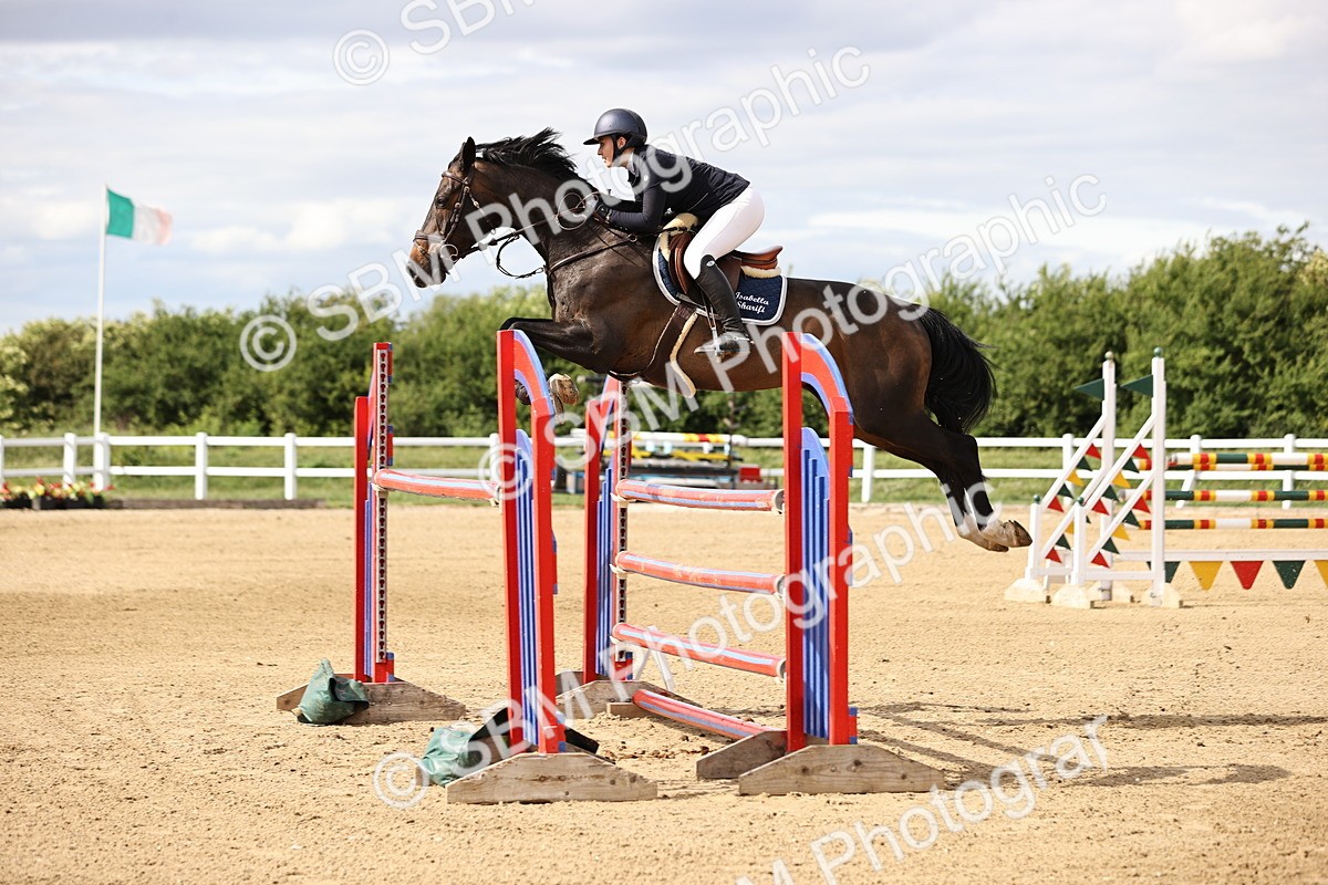 SBM_003533 - Class 13 - Senior Foxhunter - 1.20m