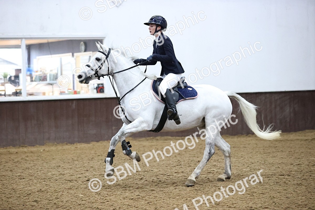 SBM_000068 - Class 1 - Pony Intro 70cm Open