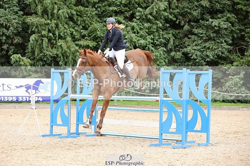 240817-160716-02481 - 06A Snr Fox 1.20m open