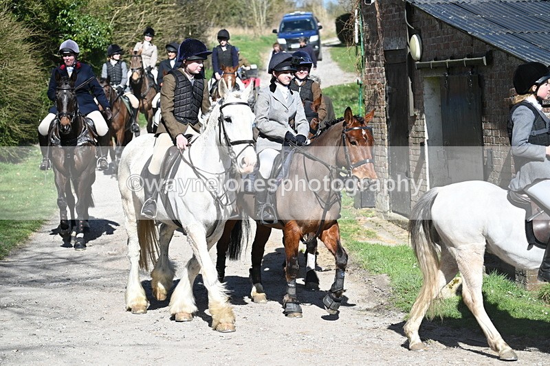WJ7_9751 - Home for hunt tea !