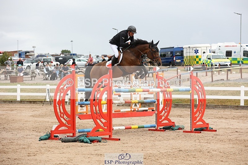 250717-133453-05437 - Cls 1, 3 Star Small Tour Start to Break