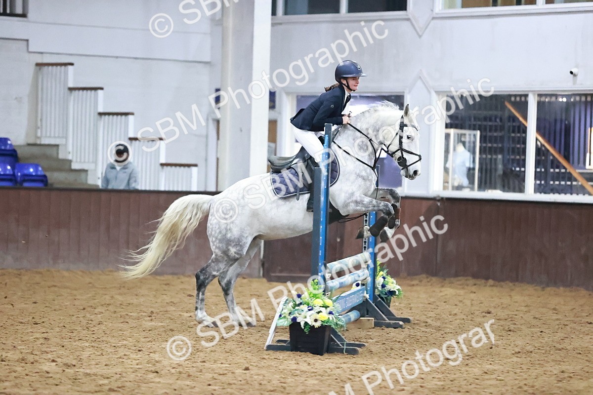 SBM_001709 - Class 9 - Pony Intro 75cm