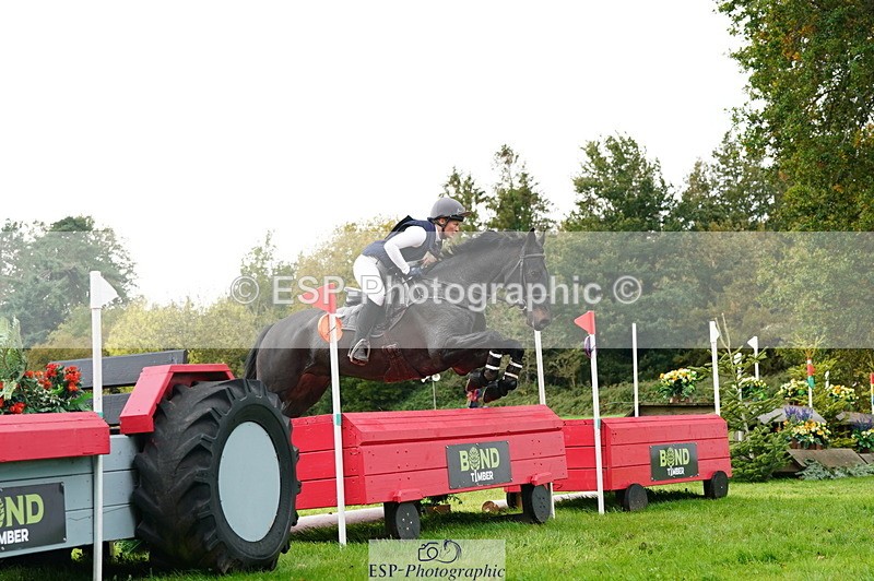 251025A-132522-20609 - F-468-Tabitha.Stephenson