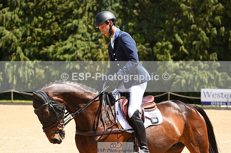 230527-130716-10667 - 405-MATTERHORN_RISING-Arthur_Duffort-SJ