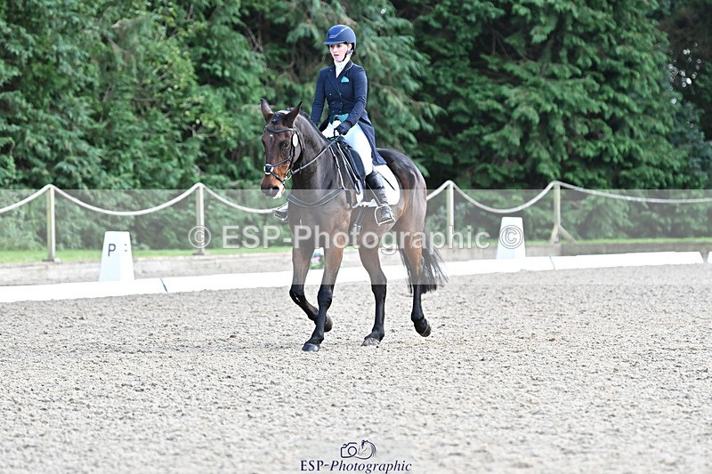 241023-164018-01004 - 018-Alice.Robinson-DERRYS.DIAMOND.CAVALIER