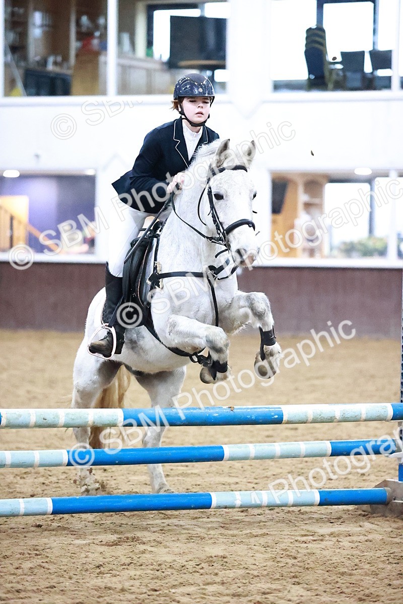 SBM_000091 - Class 1 - Pony Intro 70cm