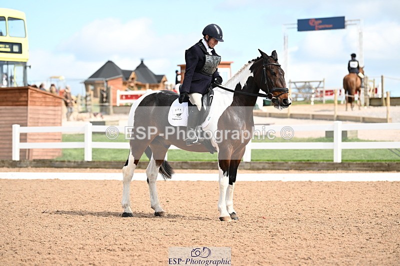 240324A-130121-02769 - Novice 27, 12.30 to 13.50