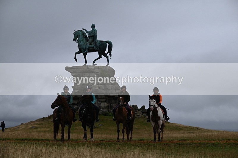 DSC_2311 - Time at Statue 12:34 to 12:56