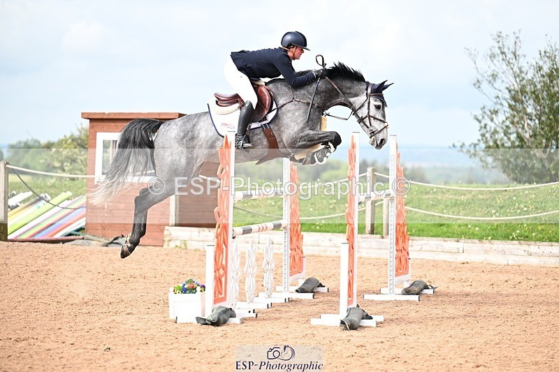 260507-100631-01395 - Cls 1 Snr Foxhunter