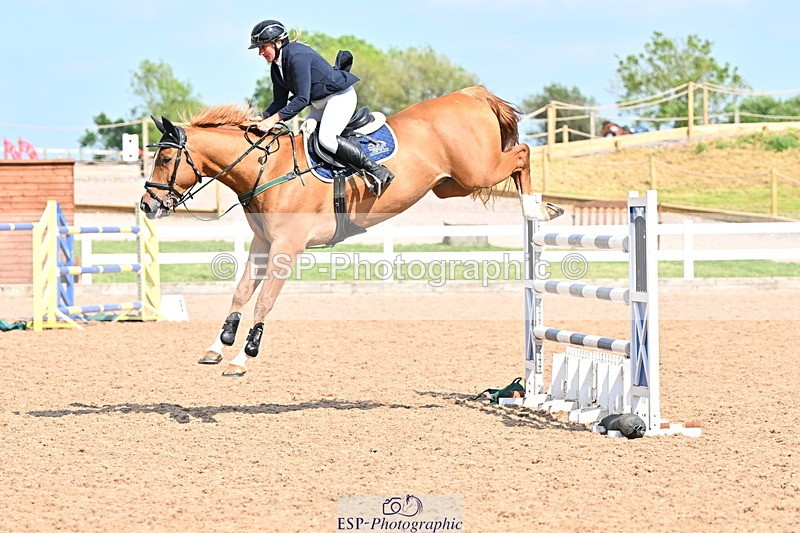 240605A-162147-01084 - Cls 6 National 1.30m and 1.40m