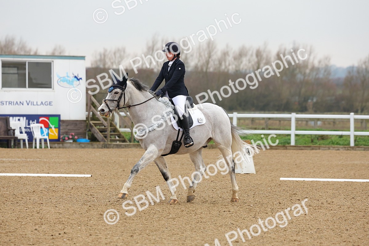 SBM_001606 - Class 8-11 - Novice 2 - Elementary 2