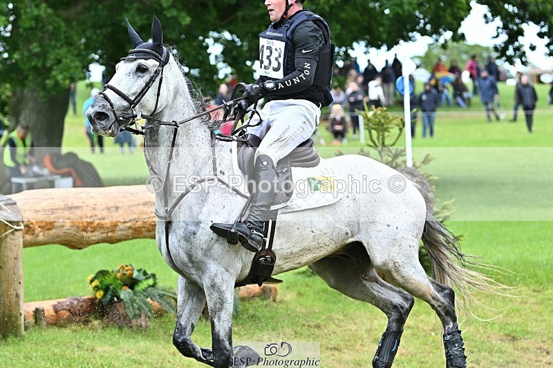 240526-124901-22219 - 433-EN_TARO_DES_VERNIER-Oliver_Townend