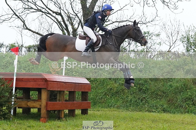 250418-164514-07387 - 352-Lucy.Standish-GLOBAL.H