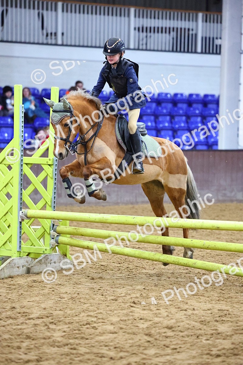 SBM_001498 - Class 4 - Festive Fences - 70cm