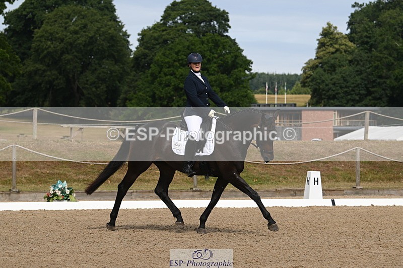 250719A-101146-03281 - 049-Veronica.Roberts-For.J'Adore