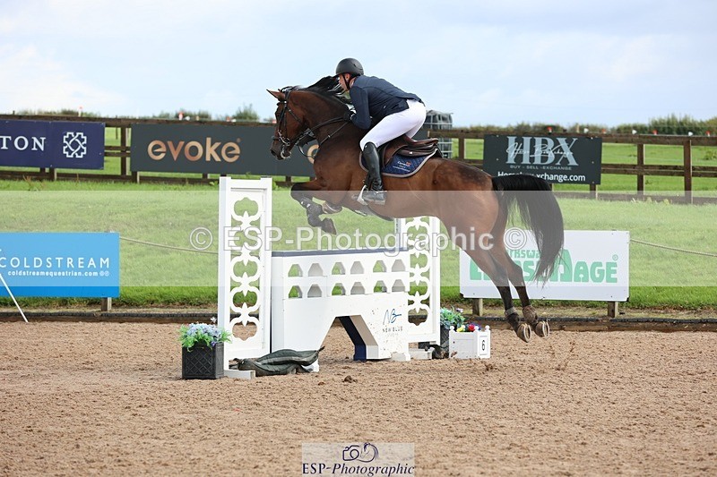 250911-121631-01395 - Cls 3 Snr Foxhunter