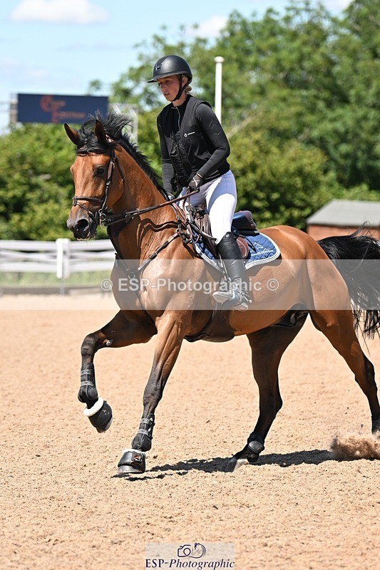 250709-130533-00728 - Cls 4 Snr Newcomers & Snr 1.10m