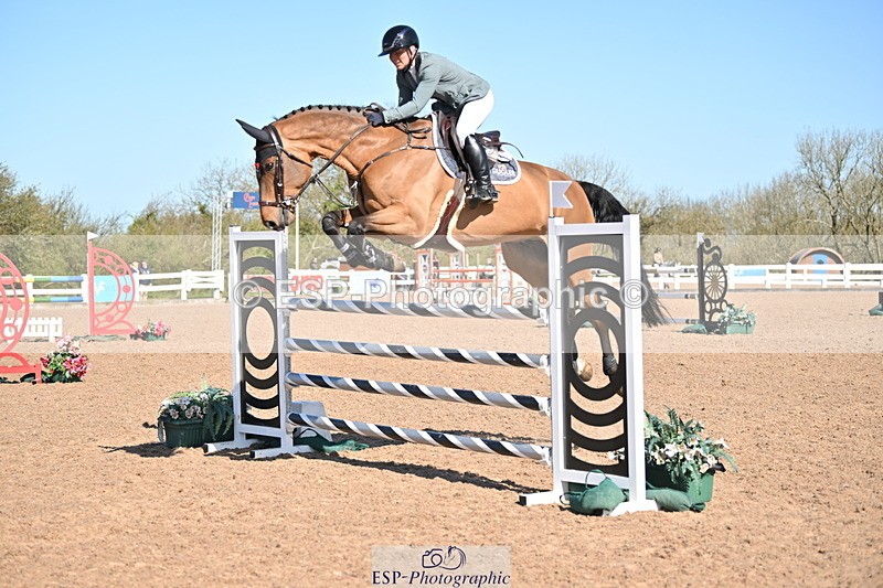 240420A-102312-10292 - Cls 19, 1 Star Silver Tour 1.20m