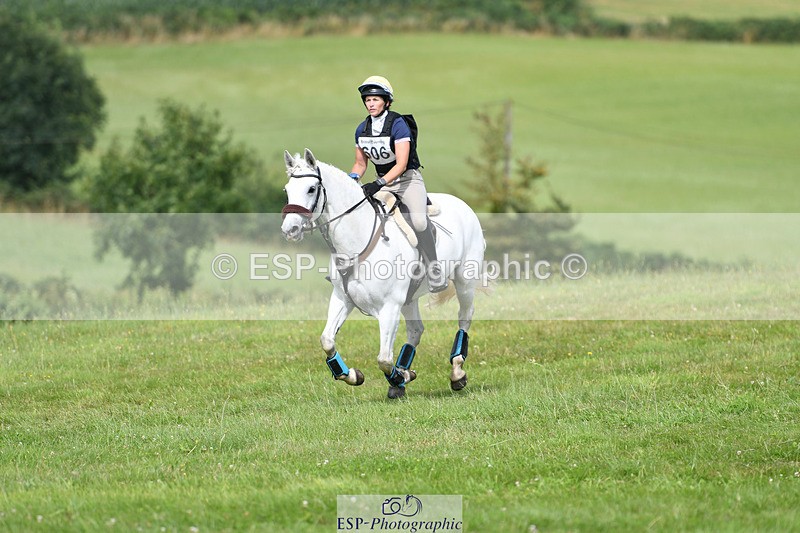 240804-155000-17763 - 606-Kate_Jupp-CARROWNURLAUR_PRIDE