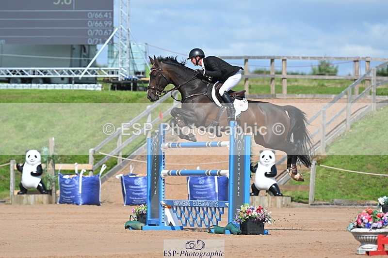 230721A-162540-07674 - Cls 10, 2 Star Big 1.45m Break to End