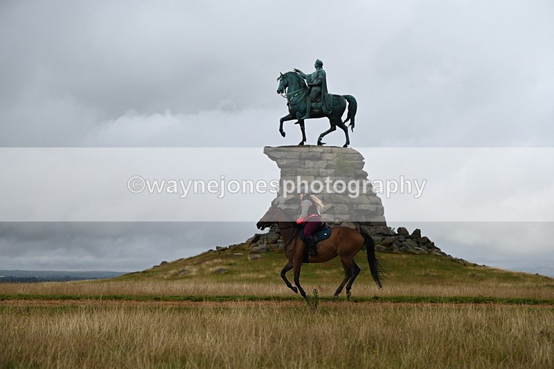 DSC_3947 - Time at Statue 14:56 to 15:05