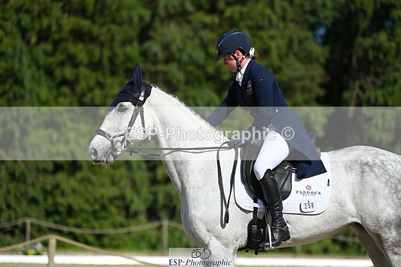 230526-170223-07484 - 259-KATE_BLUE-Millie_Juleff-WEDTrotUp+DR