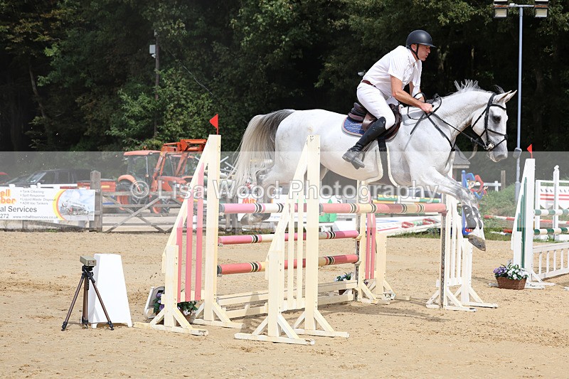 3E7A4358 - Class 8: Senior Foxhunter/1.20 open