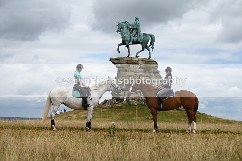 DSC_7123 - Time at Statue 12:45 to 13:15