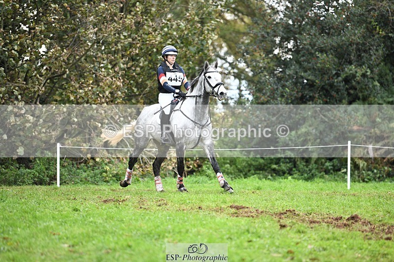 231021-135552-18158 - 445-CRUISING.BORO-Lucy.Knight-SC+XC