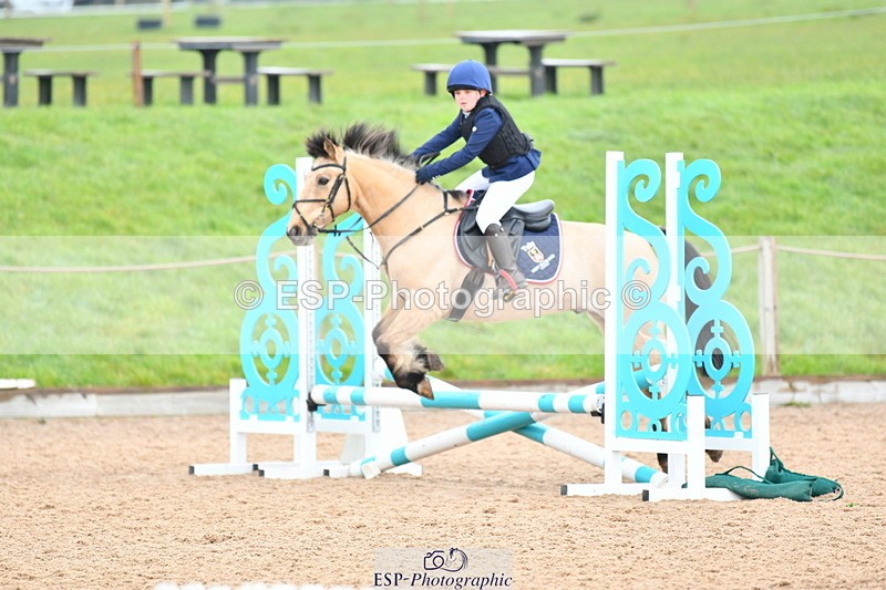 240309A-094638-00217 - Cls 14 Clear Round 50cm