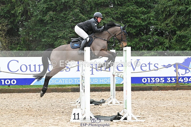 250215A-130440-00847 - Cls 4 Newcomers and 1.10m Open