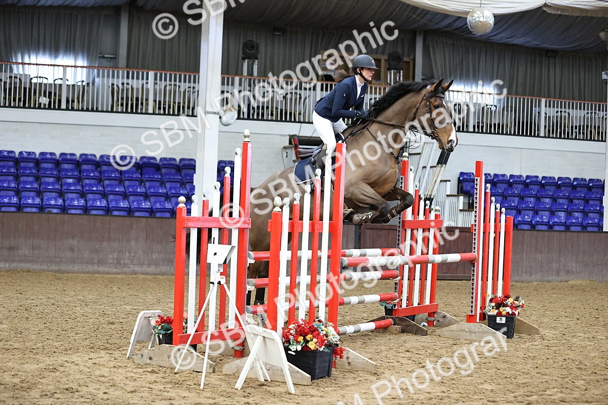 SBM_004340 - Class 15 - Joshua Jones Winter Discovery Championship Qualifier - 1.00m