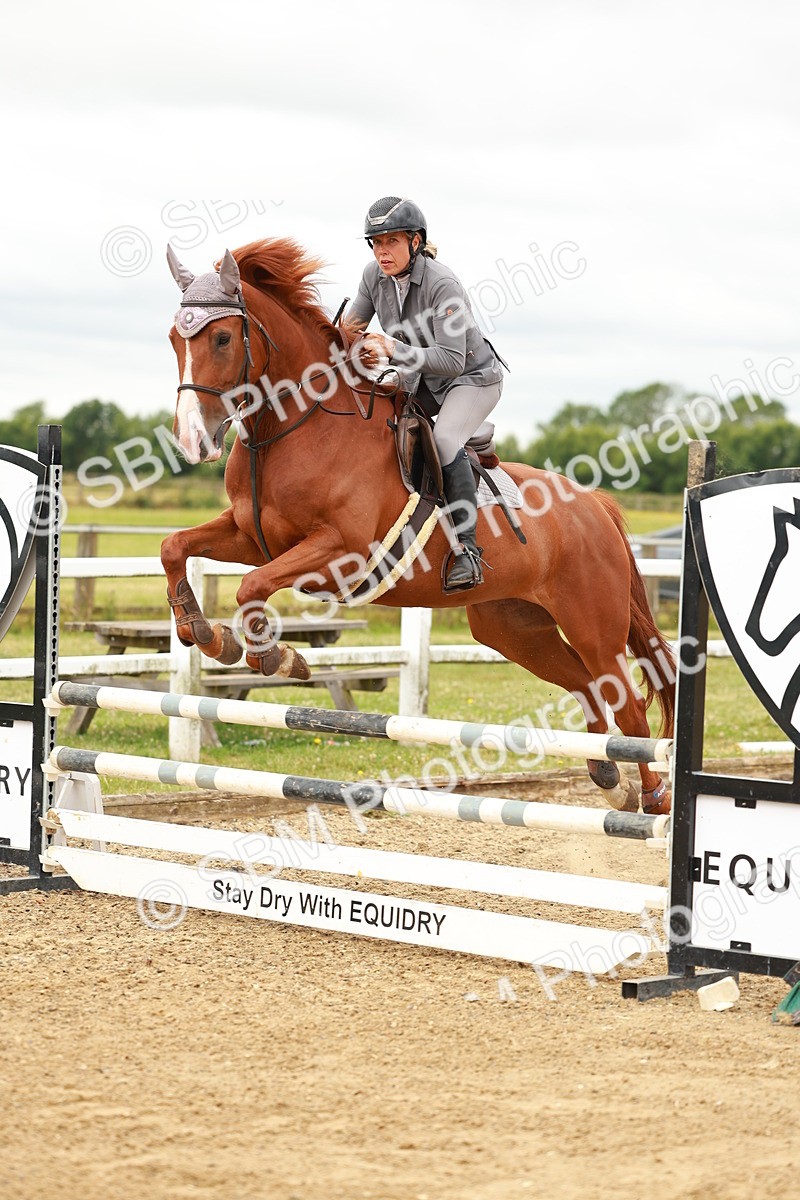 SBM_001558 - Class 9 - Senior British Novice - 90cm