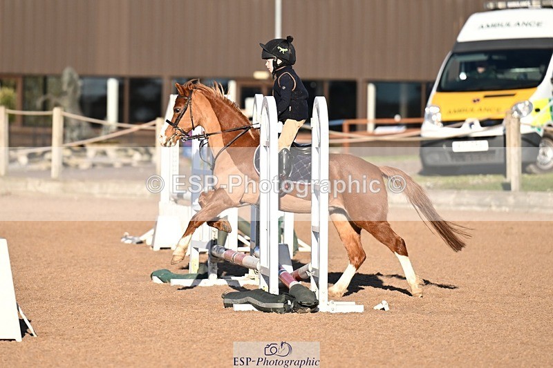 251130-101501-01325 - Cls 18 50cm Clear Round