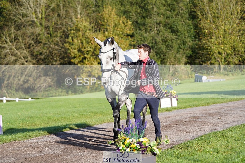 241026-100554-11606 - 001-Cameron.Beer-NEWPORTS.DEFINITELY.UNTOUCHABLE