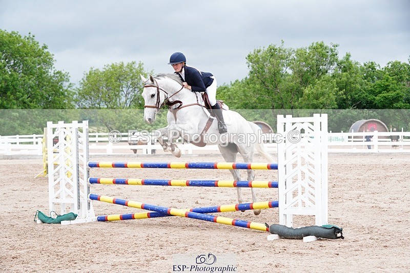 250524-120232-06504 - Cls 21 A&B Snr Disco & 1.00m Open
