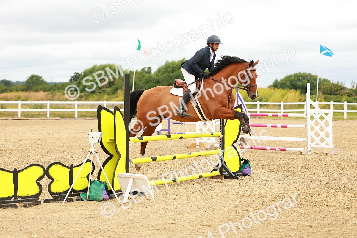 SBM_001856 - Class 9 - Senior British Novice - 90cm