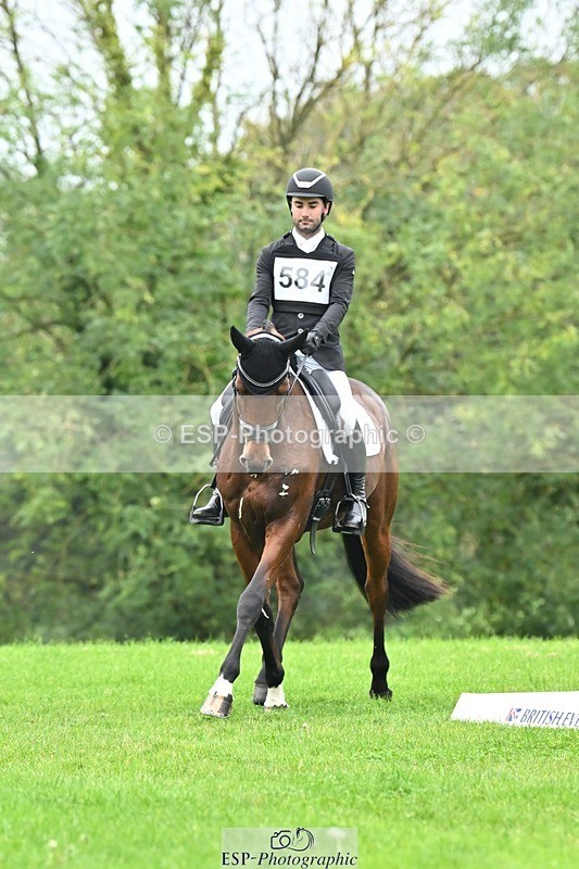 241024-144135-04342 - 584-Tommy.Greengard-I'M.ALL.IN