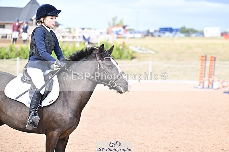 250826-153451-00141 - Clear Round and 60cm