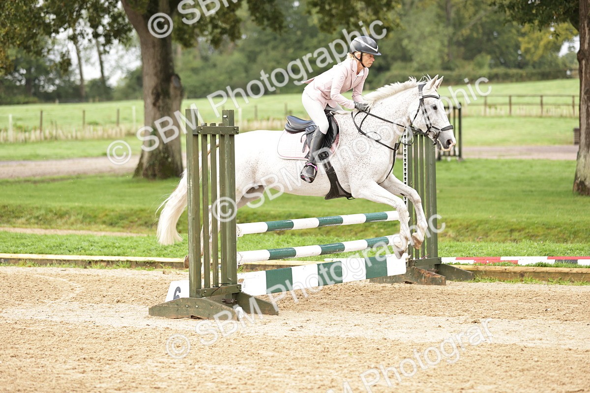 SBM_32981 - J38 - Senior Horse & Pony 80cm Championship