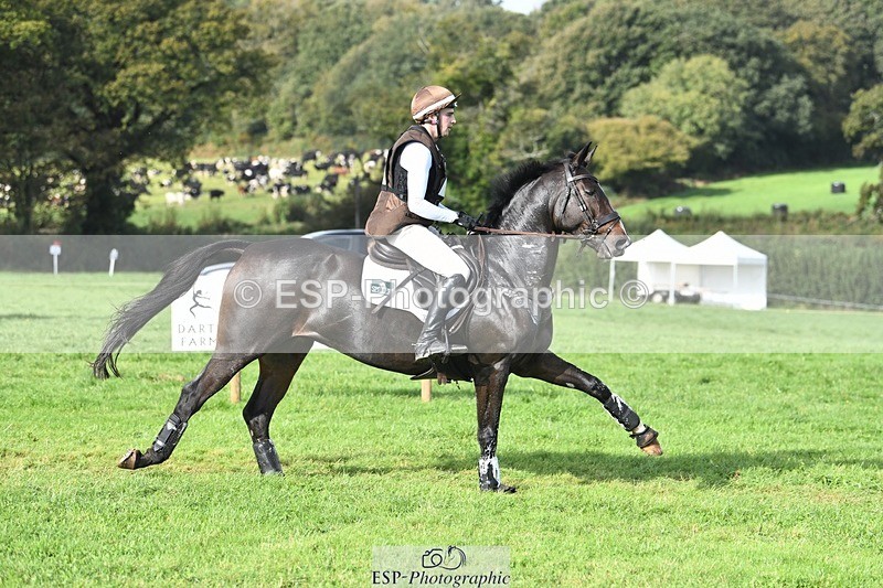 231020-113323-07183 - 046-EQUITES.MAIL-Joel.Hart-XC